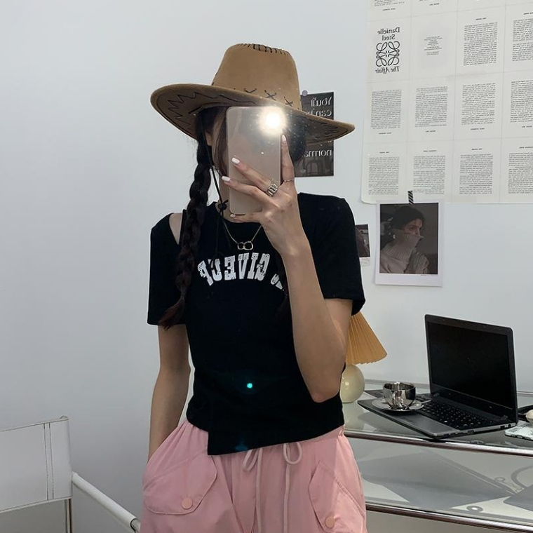 ส่งไวจากไทย SELLDA S-3XL ฝ้าย ผู้หญิง เสื้อครอป ท็อป แขนสั้น เสื้อยืด ลายสกรีน สไตล์เกาหลี