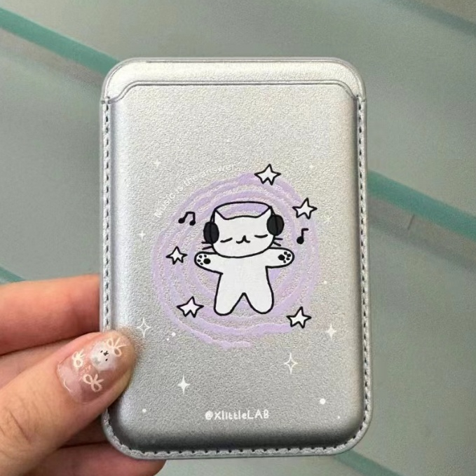 เคสโทรศัพท์มือถือ แบบแม่เหล็ก ลายการ์ตูนแมวน่ารัก สีเงิน สําหรับ iphone 15promax 13 14