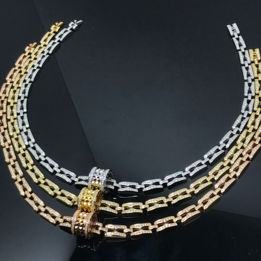 [Fashion Jewelry] ใหม่ สร้อยคอแฟชั่น คลาสสิก ประดับเพชร รูปดาวเต็มท้องฟ้า 2024