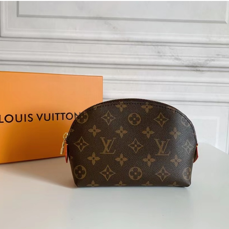 พร้อมส่ง Louis- Vuitton L-V กระเป๋าเครื่องสําอาง ขนาดเล็ก ของแท้ 100% พร้อมกล่อง M47515