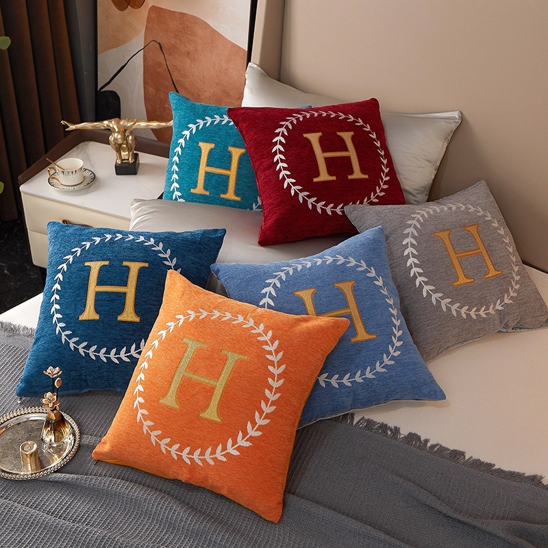 Creative Letter H หมอนหนา Chenille เบาะเบาะสํานักงานบ้านโซฟาหมอน Headrest ฝาครอบ 45x45 ซม.