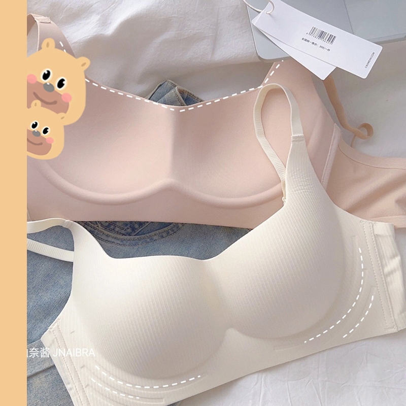bearbra ชุดชั้นใน ไร้รอยต่อ ยกทรงดันทรง บราไร้ขอบ เจลลี่นิ่ม รองรับ