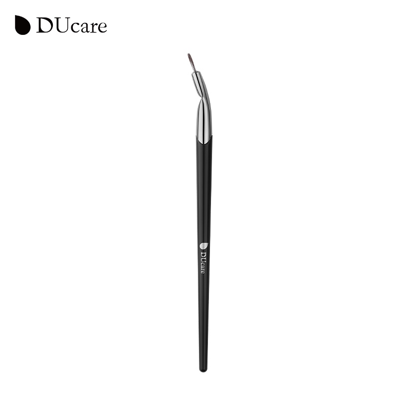Ducare Eyeliner Brush แปรงแต่งหน้ารอบดวงตาที่แม่นยํา