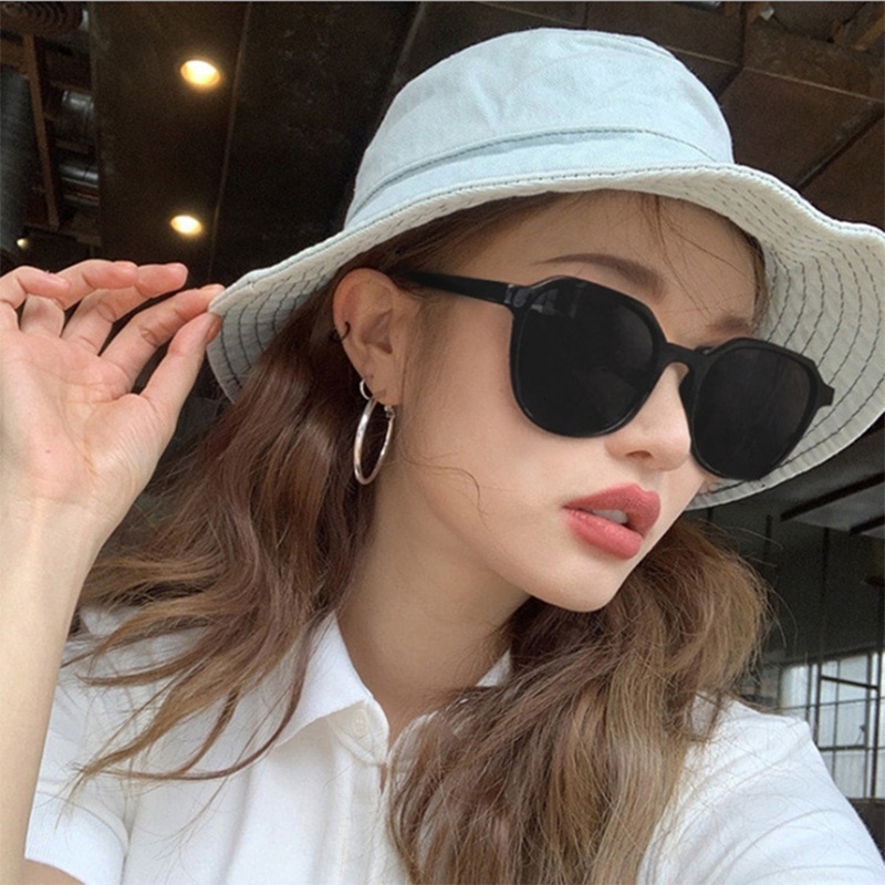 ✨XINYIA✨ ใหม่ Ins แว่นตากันแดดหญิงเกาหลีรอบใบหน้าแว่นตากันแดดป้องกันรังสีอัลตราไวโอเลตแฟชั่นแว่นตา 2024
