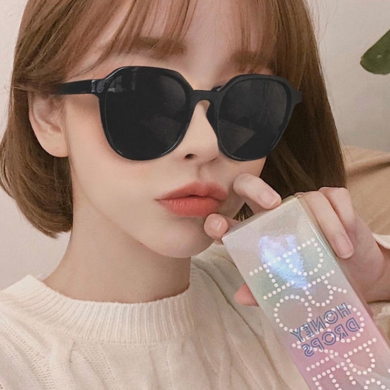 ✨XINYIA✨ ใหม่ Ins แว่นตากันแดดหญิงเกาหลีรอบใบหน้าแว่นตากันแดดป้องกันรังสีอัลตราไวโอเลตแฟชั่นแว่นตา 2024