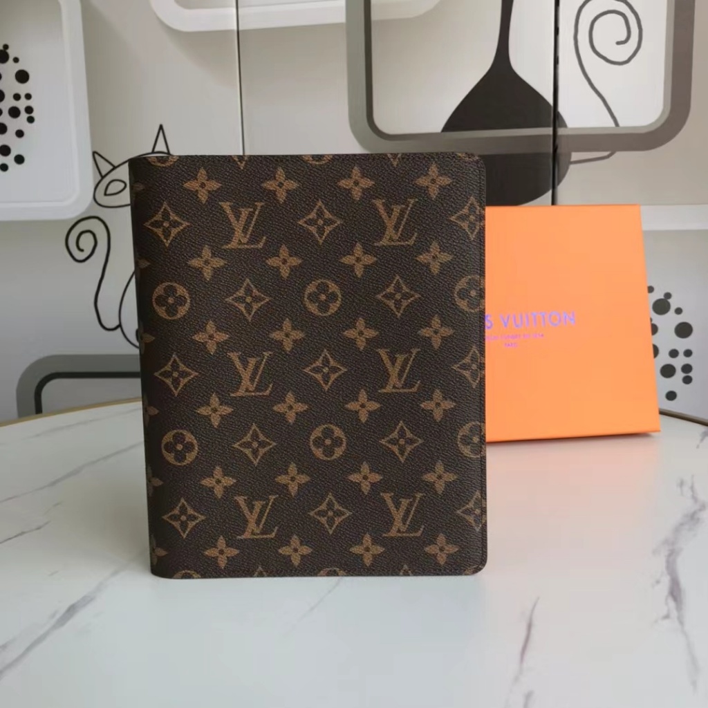 พร้อมส่ง Louis- Vuitton L-V เคสโน้ตบุ๊ก พร้อมกล่อง ของแท้ 20100