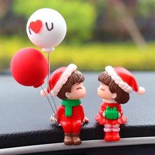 สุขสันต์วันคริสต์มาสตกแต่งรถ ตกแต่ง น่ารักคู่จูบเด็กสาวรถของเล่นเครื่องประดับรถอุปกรณ์ตกแต่งภายในรถคู่น่ารักเครื่องประดับแดชบอร์ดรถเครื