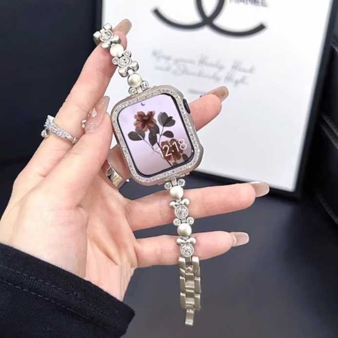 Stylish Cute Bear Metal Elegant Strap For AP Watch Strap Series10 9 8 7 6 5 4 3 2 1,SE ,SE2, Ultra Strap size 41mm 45mm 38mm 40mm 42mm 44mm 49mm Bracelet สาย i watch Strap