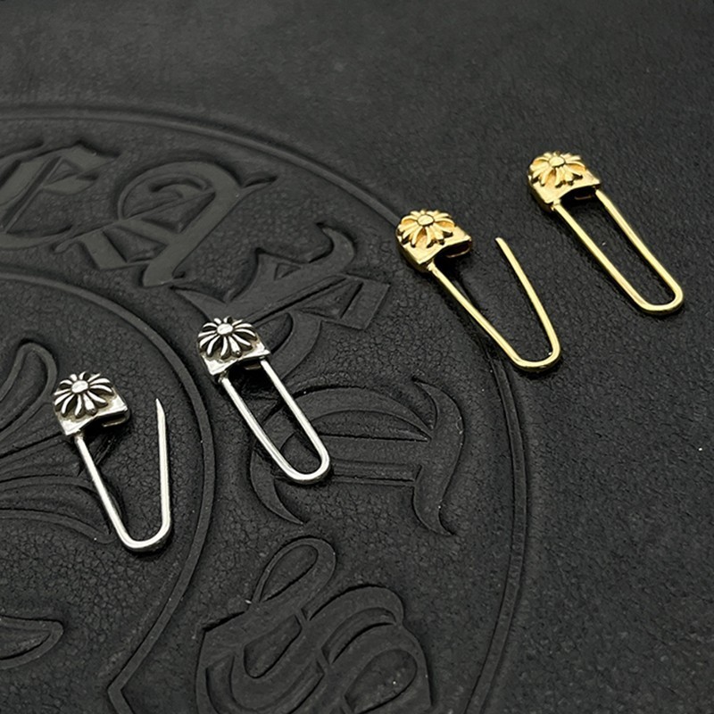 CHROME HEARTS ต่างหูโครเมี่ยม ทอง 22K รูปหัวใจ สไตล์พังก์เรโทร