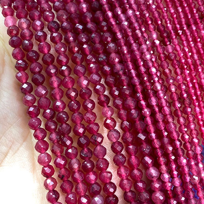 ลูกปัดหินธรรมชาติ Faceted Ruby สีแดง Chalcedony รอบหลวม Spacer ลูกปัดสําหรับเครื่องประดับทํา DIY สร้อยข้อมือสร้อยคอ 2 มม.3 มม.4 มม.