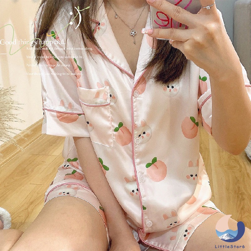 ชุดนอน แขนสั้น+ขาสั้น ลายกระต่ายสุดฮิต ถูกใจมินิมอล ผ้าลื่นนิ่ม Satinny Short Sleeves Pajamas【LittleStar6】
