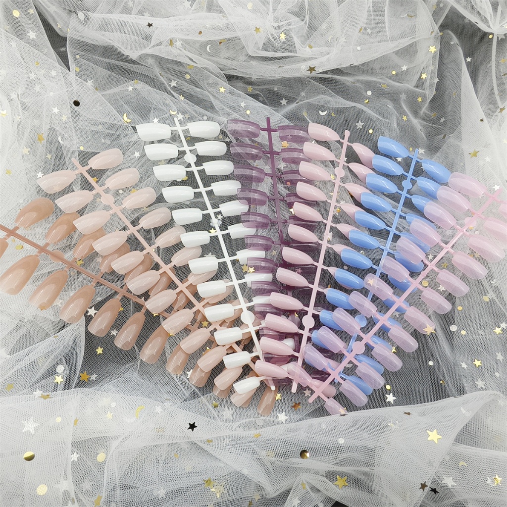 24 ชิ้น เล็บปลอม แบบใส กันน้ํา สีแดง ใช้ซ้ําได้ (ไม่มีสติกเกอร์ ไม่มีกาว)