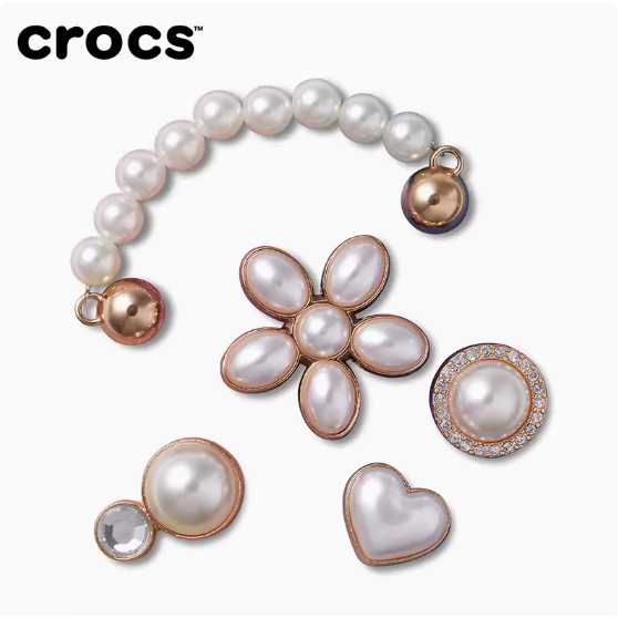 Crocs Crocs Zhibixing หัวเข็มขัดโลหะ ประดับไข่มุก ถอดออกได้ หรูหรา อุปกรณ์เสริม สําหรับรองเท้า DIY