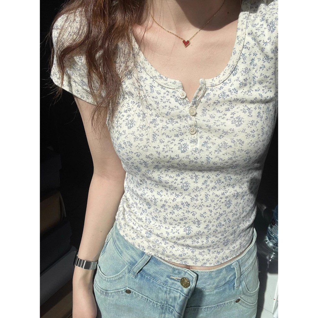 NZN ใหม่สไตล์ผู้หญิงเสื้อยืดคอกลมแขนสั้น บาง-พอดี ดอกไม้เสื้อแขนสั้นผู้หญิง