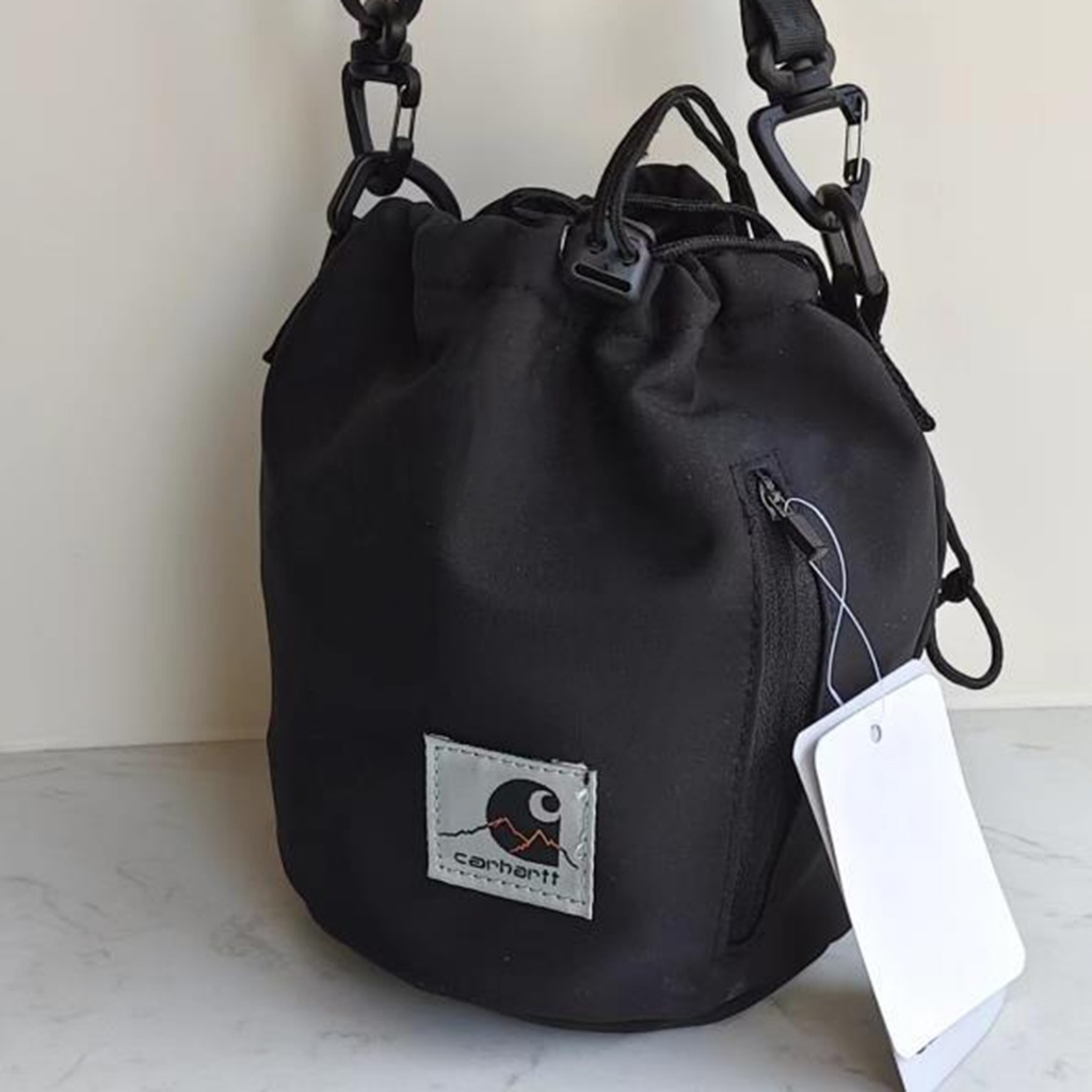 CARHARTT กระเป๋าสะพายไหล่ ทรงบักเก็ต เหมาะกับใส่กลางแจ้ง 2024