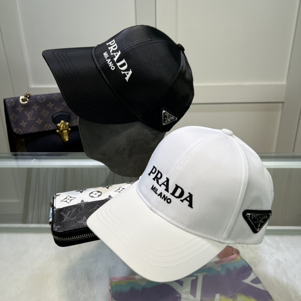 Pradas หมวกเบสบอล สีดํา และสีขาว GZ0309