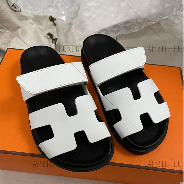 @april_lux1990 59 Chypre รองเท้าแตะหนังแท้
