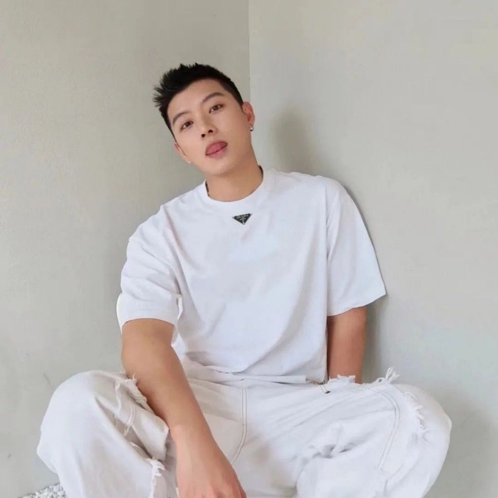 คุณภาพสูง พร้อมส่ง เสื้อยืดแขนสั้นลําลอง ผ้าฝ้ายแท้ พิมพ์ลายโลโก้ PRD แนวมินิมอล ขนาดใหญ่ และป้ายแขวน แฟชั่นสําหรับผู้ชาย และผู้หญิง