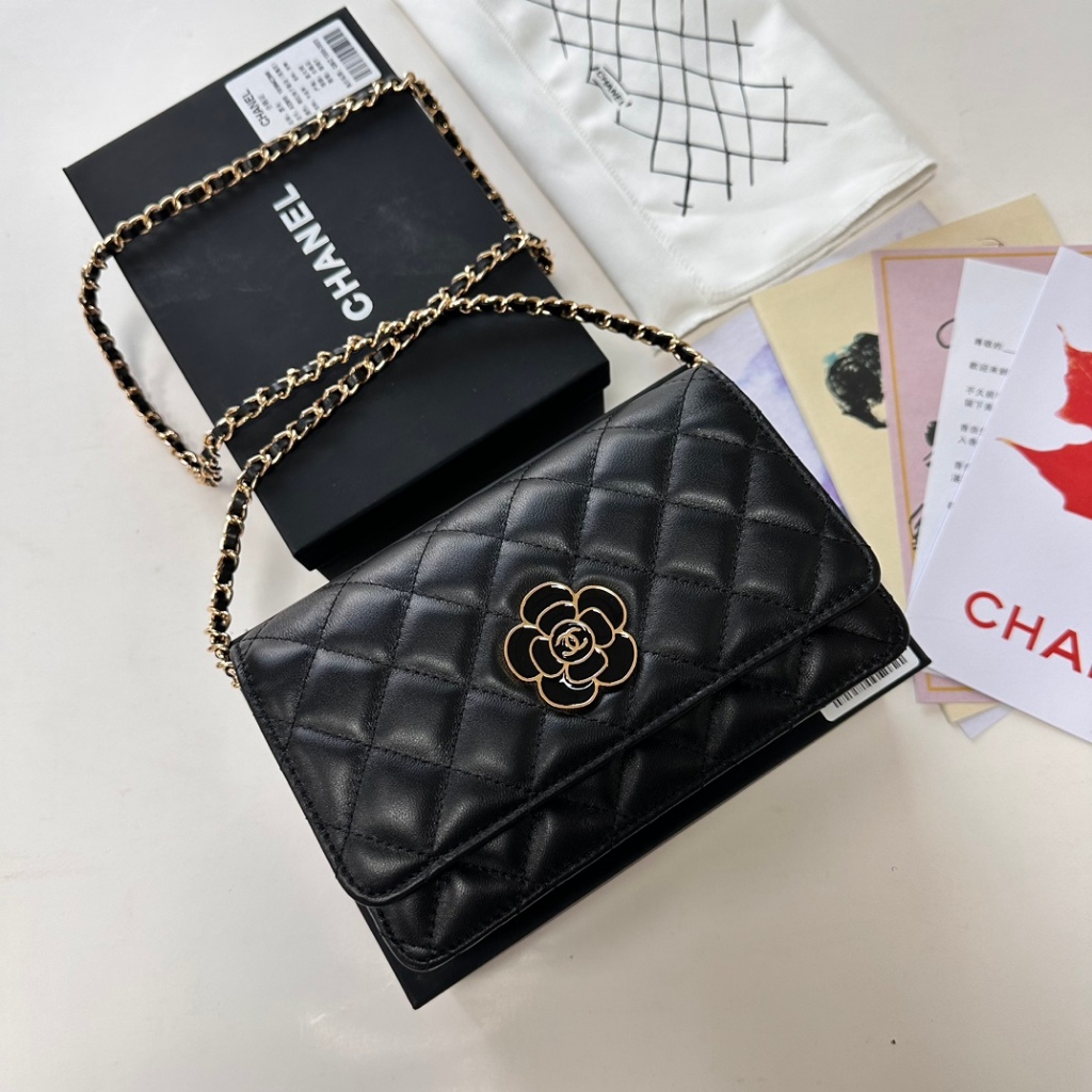 Chanel WOC ใหม่ กระเป๋าสะพายไหล่ ทรงคลัทช์ ขนาดเล็ก พร้อมกล่อง (33815 rose)