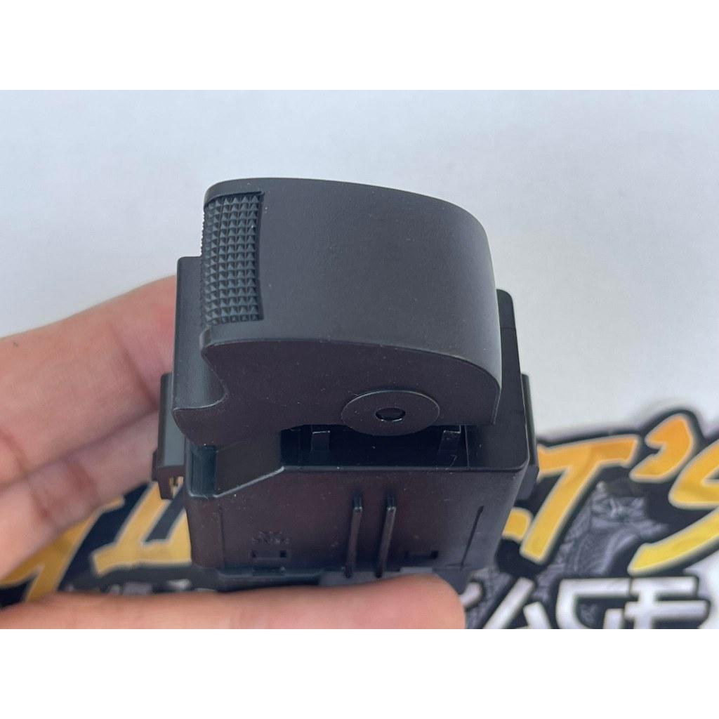 หลังซ้ายขวา, ด้านหน้าซ้าย สวิทช์กระจกไฟฟ้า ฝั่งคนนั่ง ดีแมกซ์ ดีแม็กออ ลนิว ISUZU DMAX D-Max All New 2ประตู 4ประตู MU-X MUX 2011-2019 Chevrolet Colorado Trailblazer 2012-2019 สวิทช์กระจกไฟฟ้า อีซูซุ ดีแม็ก ออนิว ข้างหน้า ซ้าย / D-Max All New - รูปที่ 4