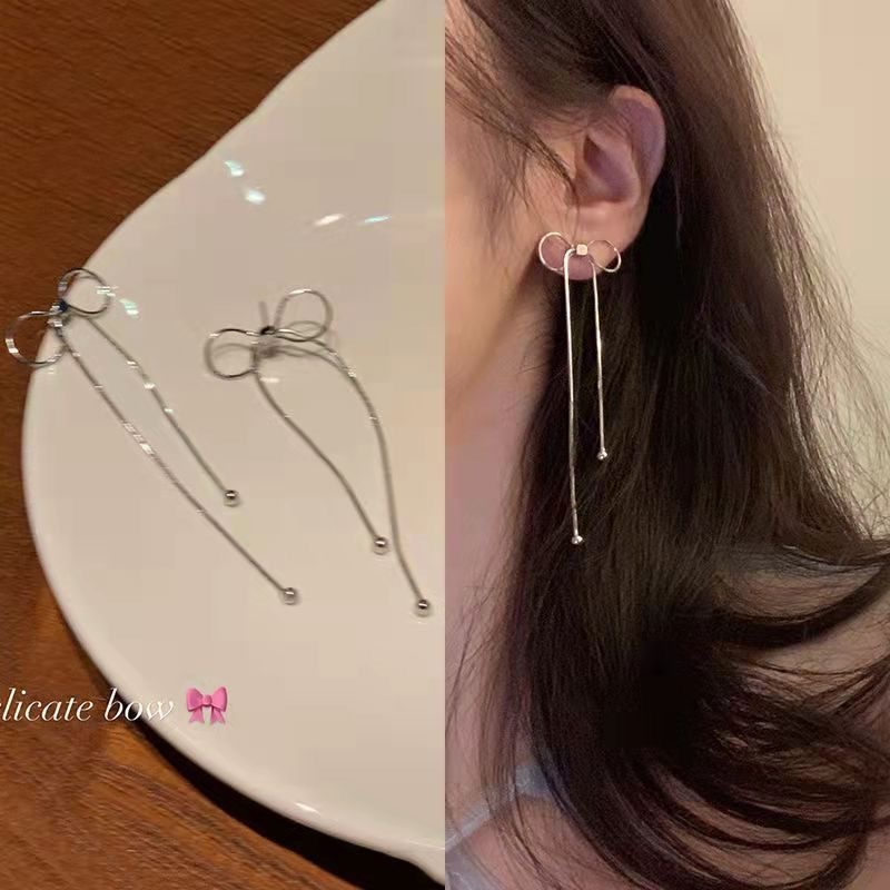 ต่างหูระย้า ประดับโบว์ พู่ยาว สีเงินบริสุทธิ์ แฟชั่นสไตล์เกาหลี สําหรับผู้หญิง