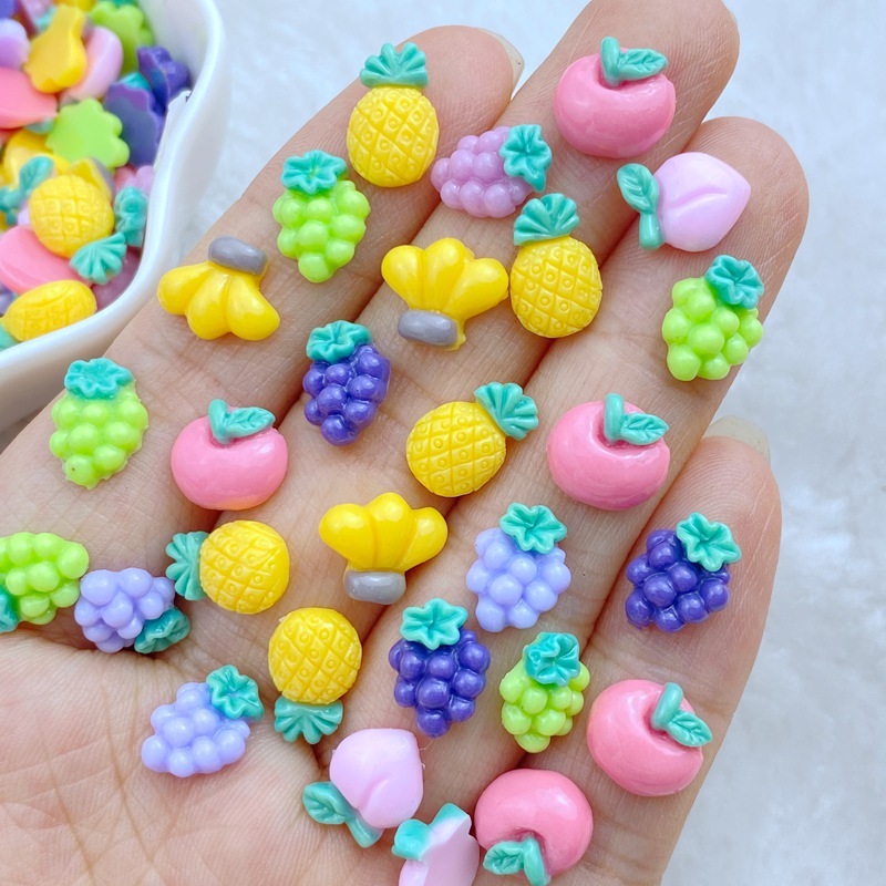 หินเรซิ่น รูปผลไม้น่ารัก ขนาดเล็ก หลากสีสัน สําหรับทํางานฝีมือ DIY จํานวน 50 ชิ้น