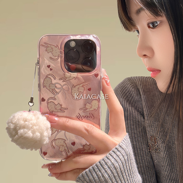 Huiwanju เคสโทรศัพท์มือถือ ผ้ากํามะหยี่ขนนิ่ม สองชั้น กันตก ลายแมวขี้เกียจ แต่งจี้ลูกบอล สําหรับ Apple iPhone 15 Promax 14 12 11 14 Pro 13 Promax