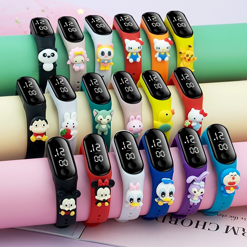 นาฬิกาข้อมือดิจิทัล LED กันน้ํา ลายการ์ตูนกัปตันอเมริกา สไปเดอร์แมน สไปเดอร์แมน เหมาะกับของขวัญ สําหรับเด็กผู้ชาย และเด็กผู้หญิง มี 22 แบบ