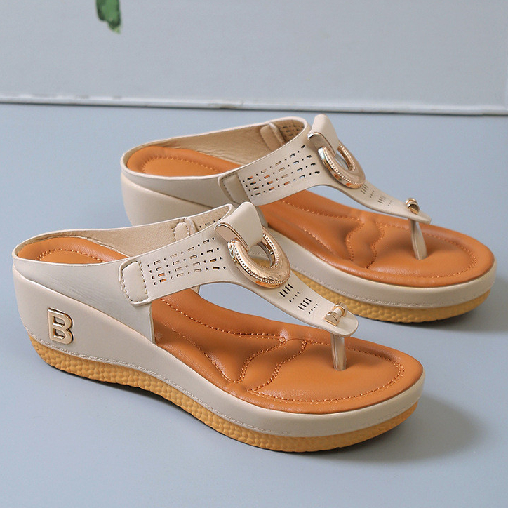 Ready Stock Wedge Heel Flip-Flops รองเท ้ าแตะชายหาดผู ้ หญิงรองเท ้ าแตะขนาดใหญ ่ 36-