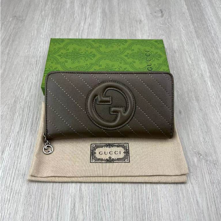 【 พร้อมกล่องของขวัญ สีเขียว 】 Gucci Blondie series กระเป๋าสตางค์ ซิปเต็ม กระเป๋าถือ ใบยาว กระเป๋าใส่โทรศัพท์มือถือ