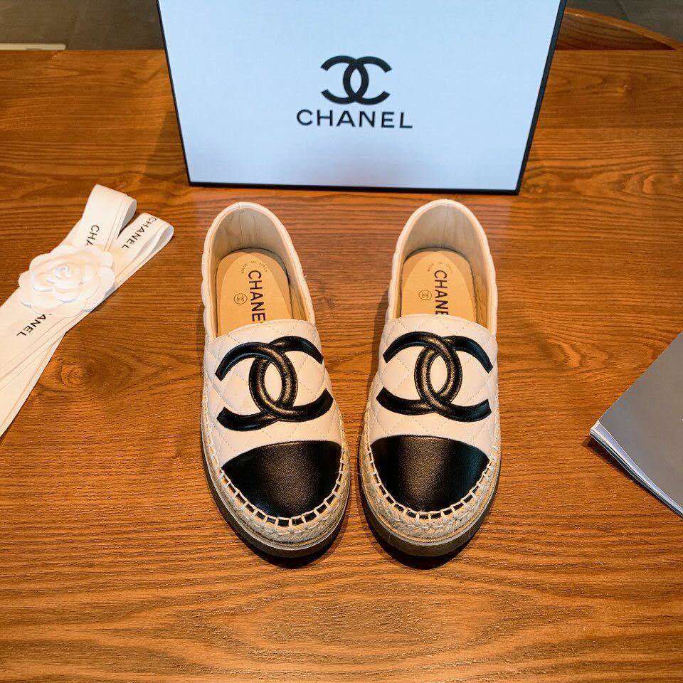 Chanel รองเท้าโลฟเฟอร์ลําลอง ส้นหนา เข้ากับทุกการแต่งกาย แฟชั่นสําหรับผู้หญิง