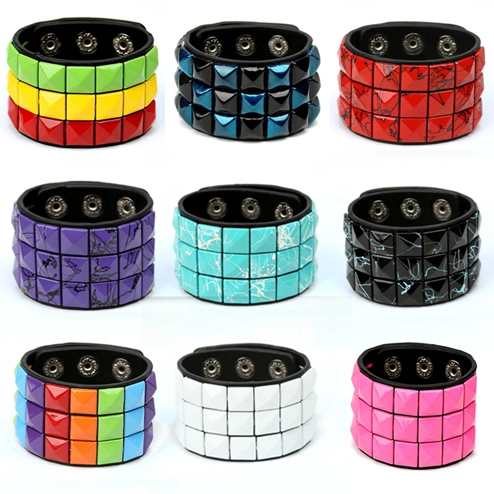 เครื่องประดับ สร้อยข้อมือ สายหนัง ทรงสี่เหลี่ยม สีแดง สไตล์พังก์ สําหรับผู้ชาย และผู้หญิง 2024