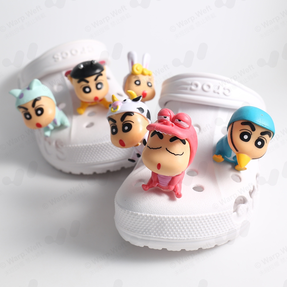 6ชิ้นเครยอนชินจังเครื่องแต่งกายเล่นเสน่ห์สําหรับรองเท้าแตะอุดตัน,สไตล์น่ารักทําเองผู้หญิงรองเท้าหลุมอุปกรณ์ตกแต่ง