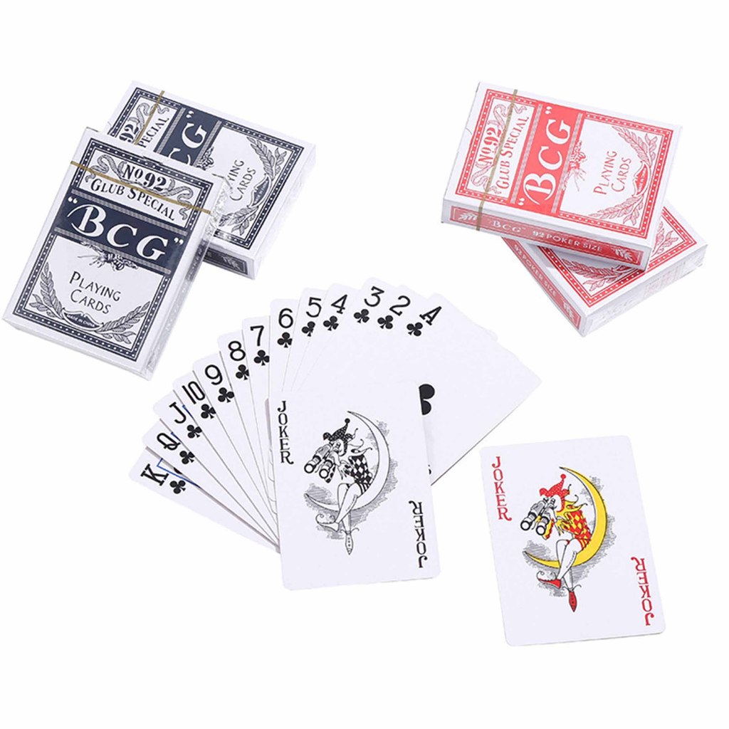 Producer ขายส่ง BCG ไพ่ผึ้งน้อย เต็มหลัง ไพ่กว้าง Solitaire สีแดง สีฟ้า 54 แผ่น ไพ่กระดาษ