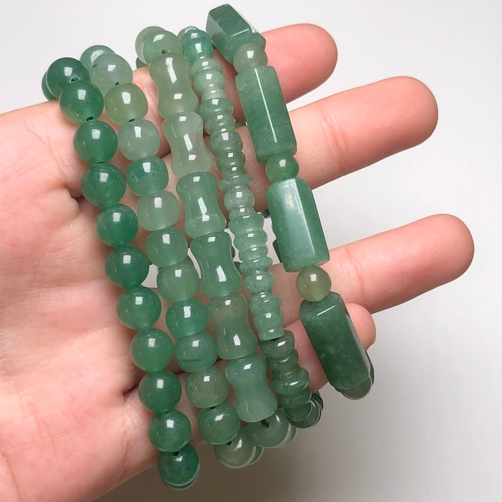 สร้อยข้อมือ Aventurine ธรรมชาติ: ประกายระยิบระยับข้อมือ สไตล์ที่แตกต่างกัน
