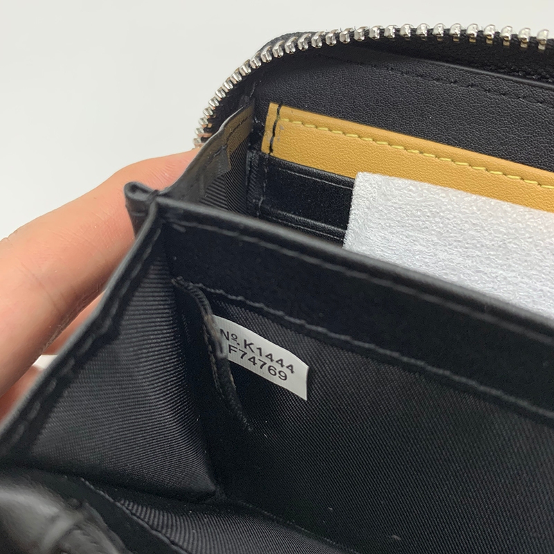 Coach F74769 กระเป๋าสตางค์ ใบยาว หนังแท้ มีซิป ใส่เหรียญ บัตรได้ สําหรับผู้ชาย