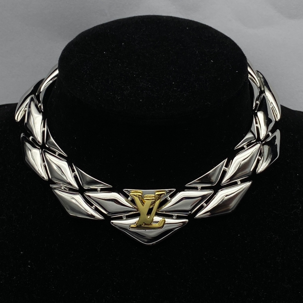 [Fashion Jewelry] ใหม่ สร้อยคอ พร้อมโลโก้ สไตล์วินเทจ 2024