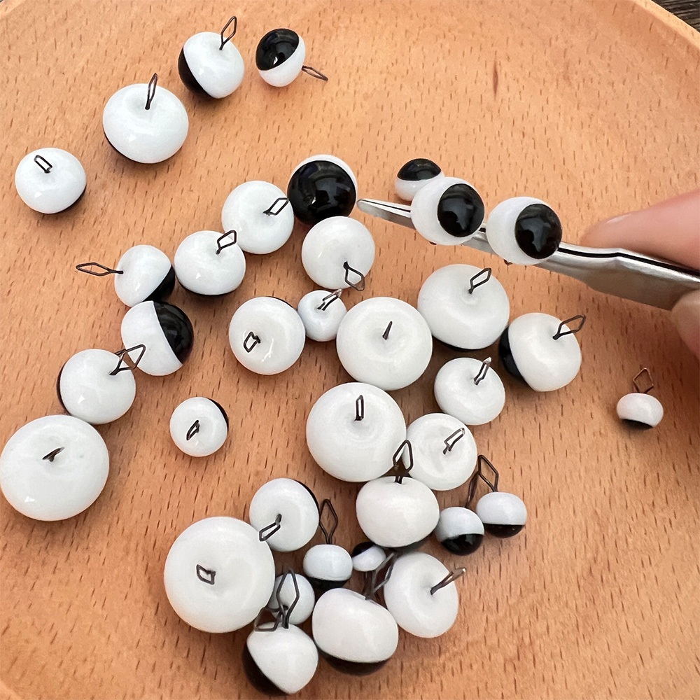 ฟรีฟองน้ํากล่องแก้วจําลองตาตุ๊กตา DIY ตาขนสัตว์รู้สึกตุ๊กตาหมี Peas ตาข้าวโพดสีดําสีขาวสแตนเลสวงกลม Seam Eyeballs Hand-Made ตุ๊กตาอุปกรณ์เสริมวัสดุ