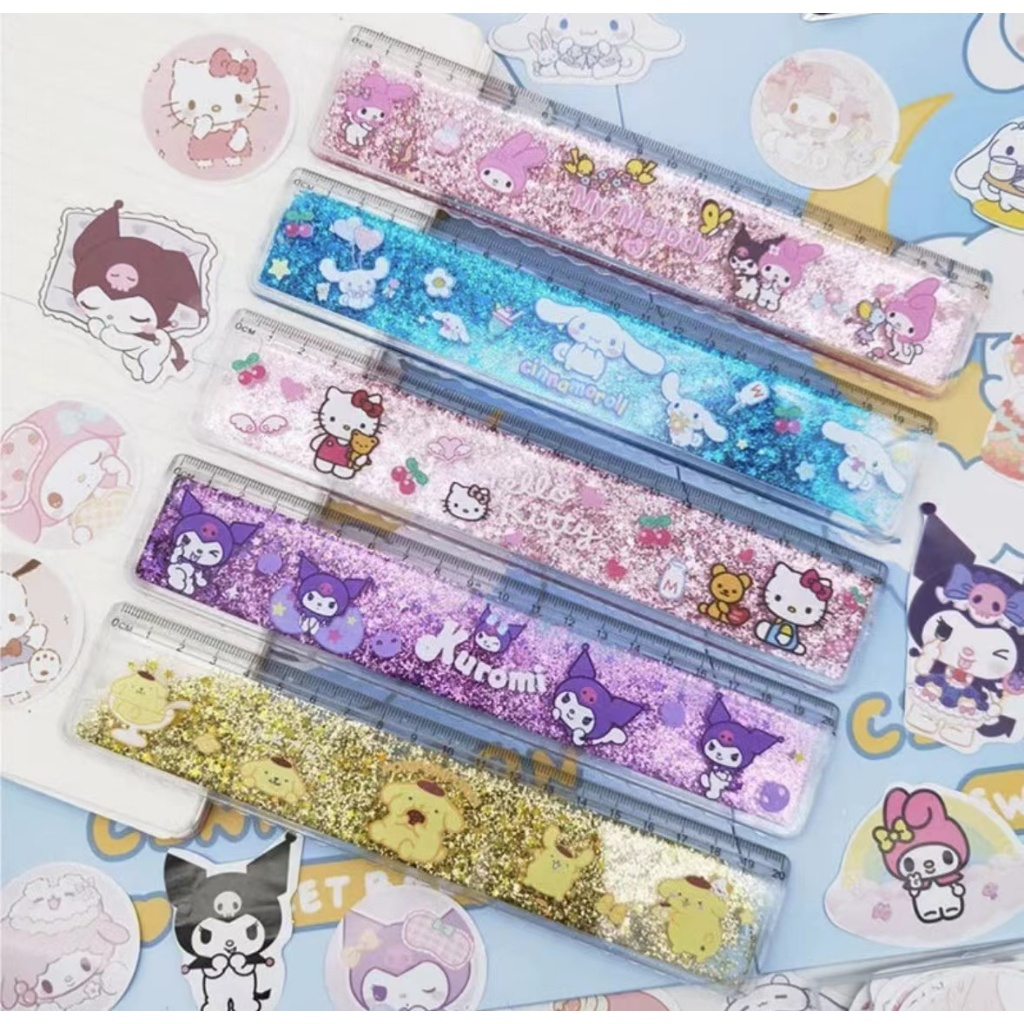 SANRIO ซานริโอ น่ารักและสร้างสรรค์การ์ตูนรูปร่าง คุโรมิ ไหลทรายไม้บรรทัดคลื่นไม้บรรทัดนักเรียน 20 ซม. ตรงไม้บรรทัดเครื่องเขียนของขวัญ