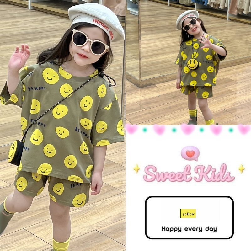 SweetKids พร้อมส่งจากกทม ชุดเซ็ทเด็กผู้หญิง สไตล์เกาหลี พิมพ์ลายหน้ายิ้ม เสื้อยืดแขนสั้นและกางเกงขาสั้น งานดี ฤดูร้อน
