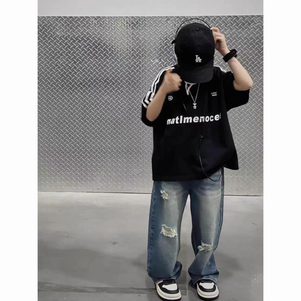 เสื้อยืดแขนสั้น ผ้าฝ้ายแท้ พิมพ์ลายตัวอักษร สีคอนทราสต์ สไตล์เกาหลี ตะวันตก สําหรับเด็กผู้ชาย