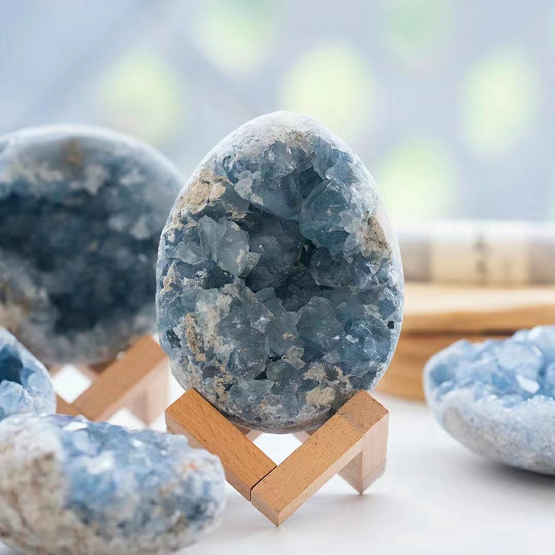 Celestite หินคริสตัล จีโอด อัญมณีสีฟ ้ าไข ่ ตกแต ่ งบ ้ านโต ๊ ะตกแต ่ งห ้ องเครื ่ องประดับ