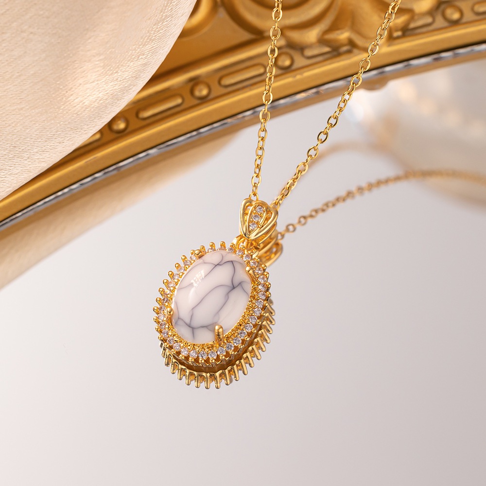 ⭐Y.H⭐ 2024 หินอ่อน สีทอง 18 K สร้อยคอสแตนเลส