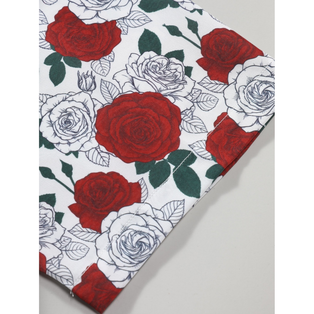 เสื้อเชิ้ตแขนสั้นลําลอง พิมพ์ลายดอกกุหลาบ สีแดง สีขาว แฟชั่นฤดูร้อน สําหรับผู้ชาย - รูปที่ 4