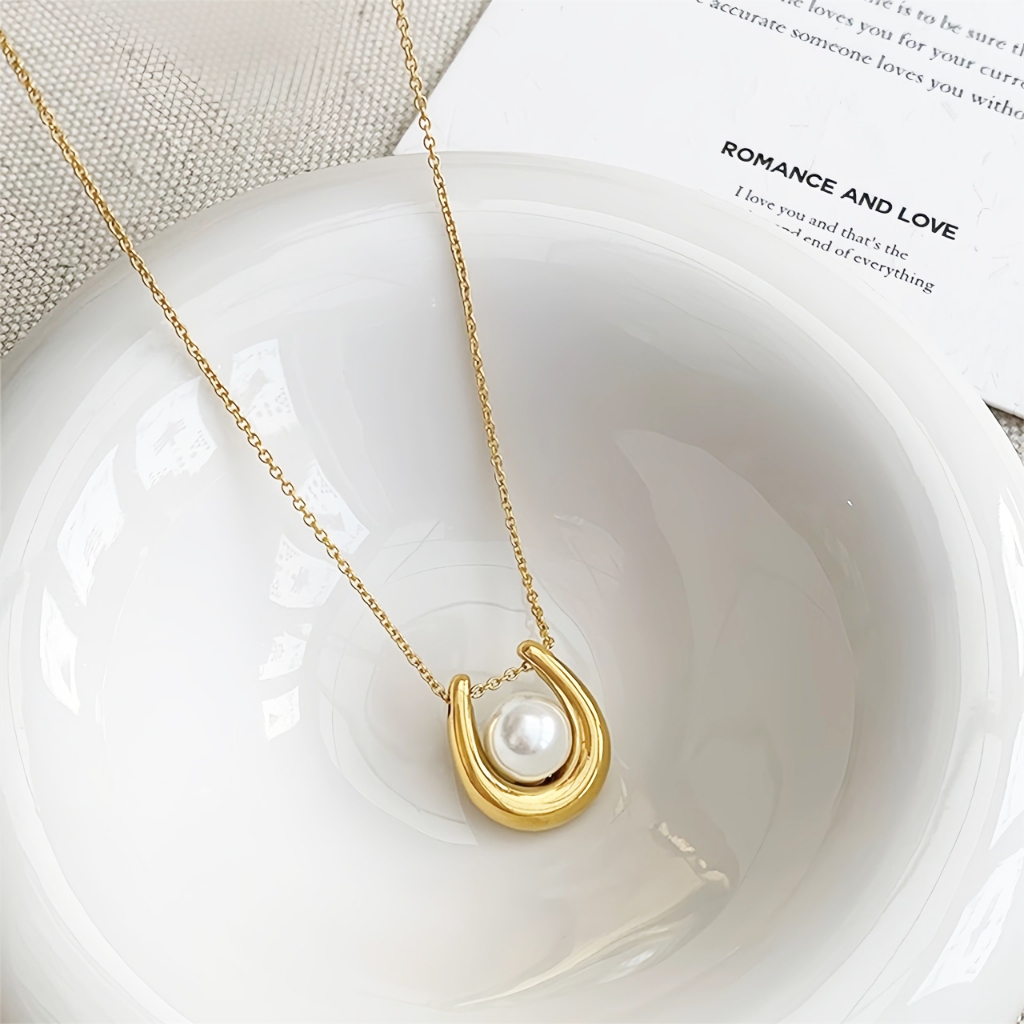 เครื่องประดับ สร้อยคอ สเตนเลส ชุบทอง 18k รูปตัว U ประดับไข่มุก หรูหรา สไตล์มินิมอล