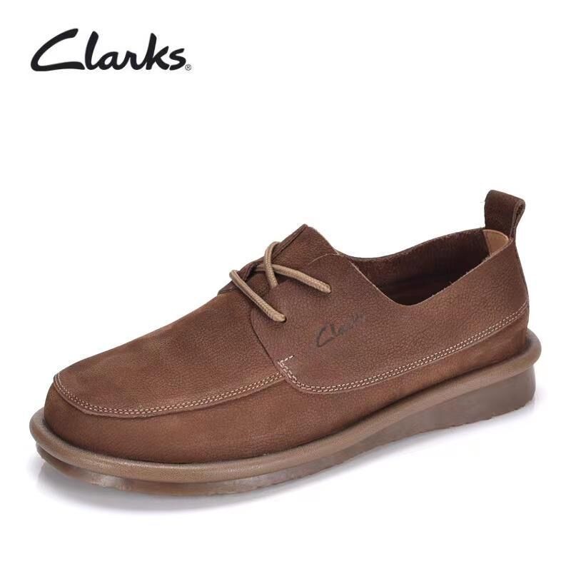 Clarks รองเท้ากีฬา รองเท้าสเก็ตบอร์ด สไตล์มินิมอล สําหรับผู้ชาย