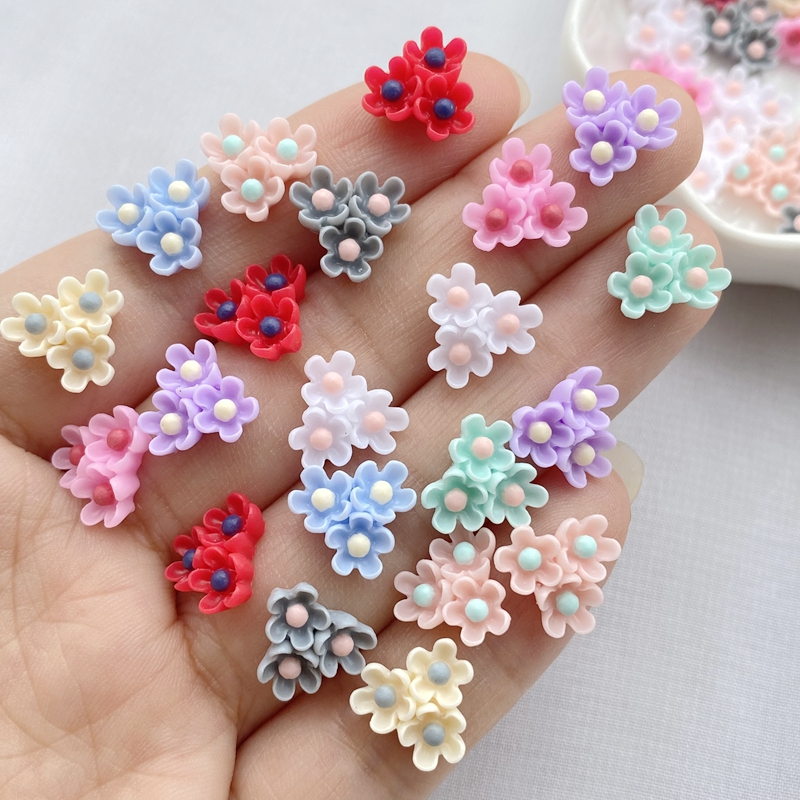 30PCS มินิน่ารักดอกไม้ที่มีสีสันเล็บเรซิ่น Designer Charm DIY เล็บหัตถกรรม 3D เครื่องประดับตกแต่ง