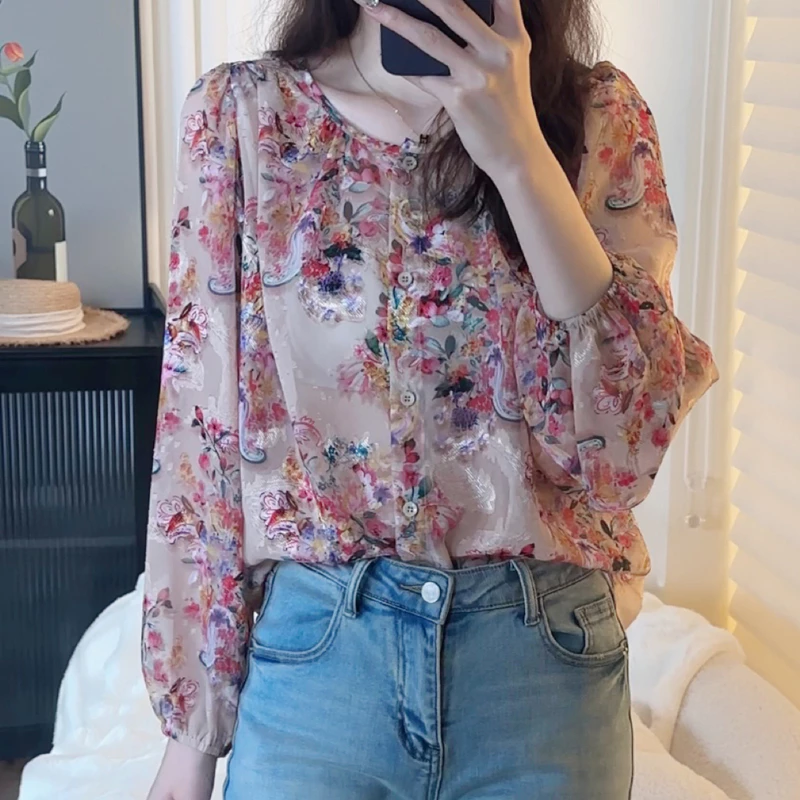 เสื้อเชิ้ตแขนยาวลําลอง คอกลม ผ้าชีฟอง พิมพ์ลายดอกไม้ ทรงหลวม เข้ากับทุกการแต่งกาย แฟชั่นฤดูร้อน สไตล์เรโทร สําหรับผู้หญิง