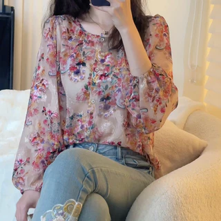เสื้อเชิ้ตแขนยาวลําลอง คอกลม ผ้าชีฟอง พิมพ์ลายดอกไม้ ทรงหลวม เข้ากับทุกการแต่งกาย แฟชั่นฤดูร้อน สไตล์เรโทร สําหรับผู้หญิง