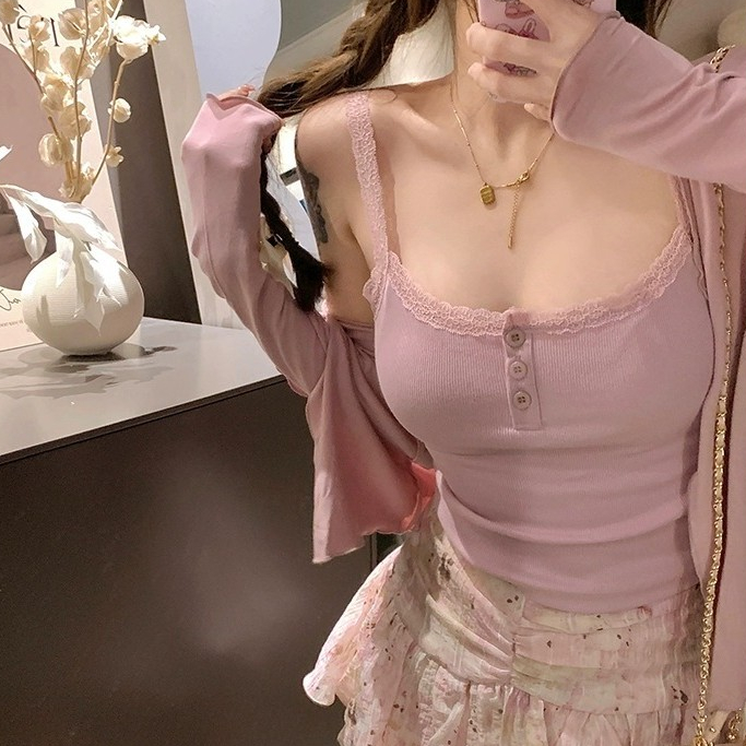 เสื้อสายเดี่ยว ผ้าลูกไม้ สีขาว พร้อมแผ่นรองหน้าอก แฟชั่นฤดูร้อน สําหรับผู้หญิง 2024